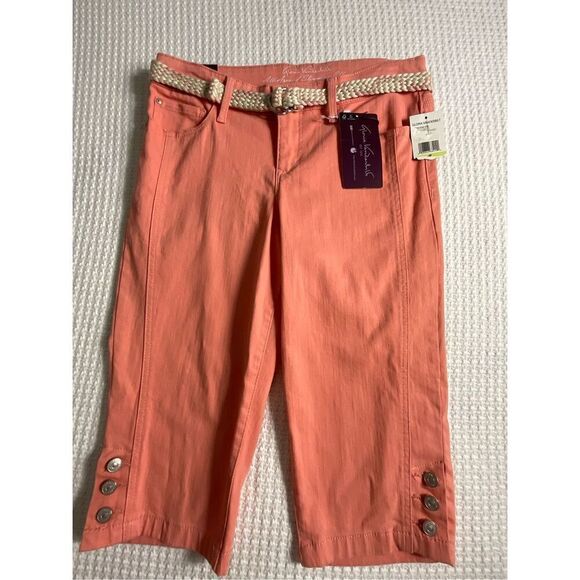 Gloria Vanderbilt 4P Skimmer Pants with Belt - Picture 8 of 8